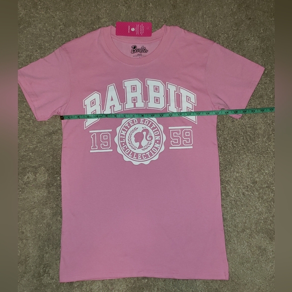 Barbie T-shirt BNWT‼️ - Picture 6 of 10